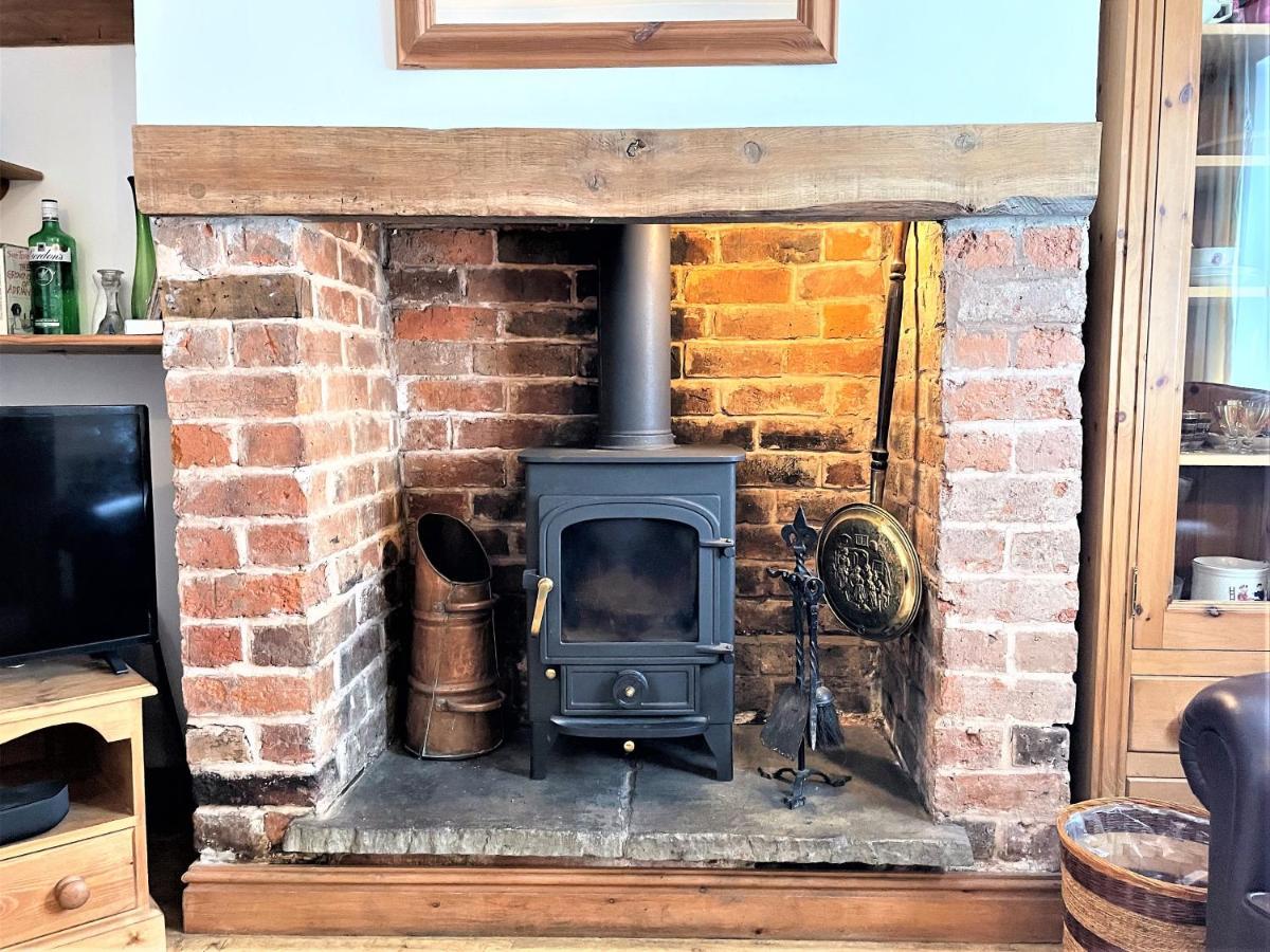 Pass The Keys Cosy Cottage With Views Over The Shropshire Hills Ludlow Buitenkant foto
